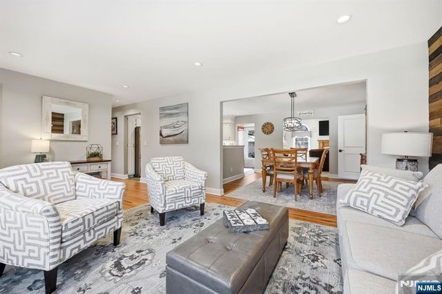 165 Page Drive, Oakland, NJ 07436
