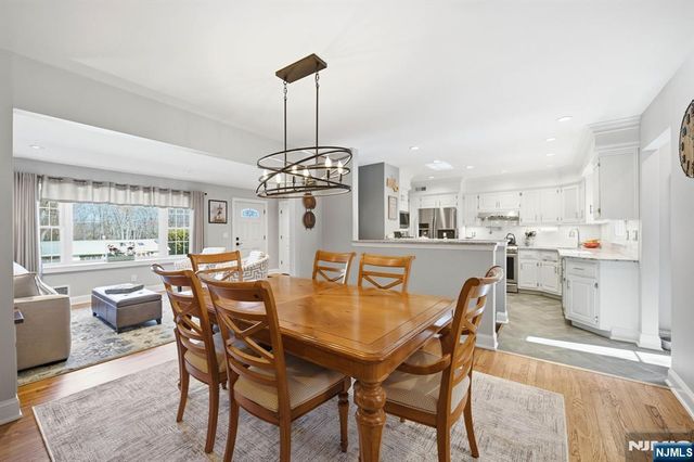165 Page Drive, Oakland, NJ 07436