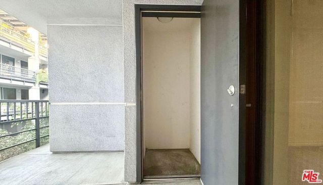 629 Traction Avenue 426, Los Angeles, CA 90013