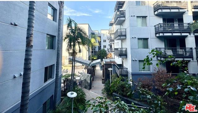 629 Traction Avenue 426, Los Angeles, CA 90013