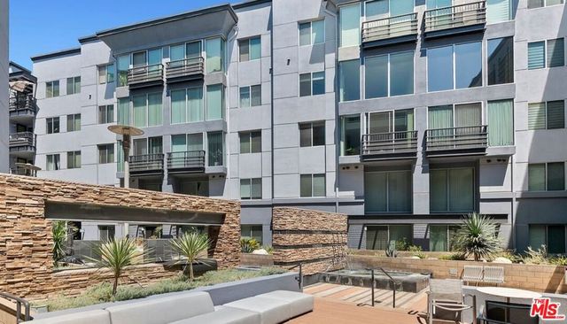 629 Traction Avenue 426, Los Angeles, CA 90013