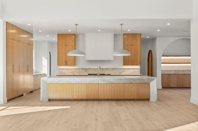 4801 Hawk Canyon Court, Montgomery, TX 77316