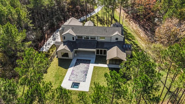 4801 Hawk Canyon Court, Montgomery, TX 77316