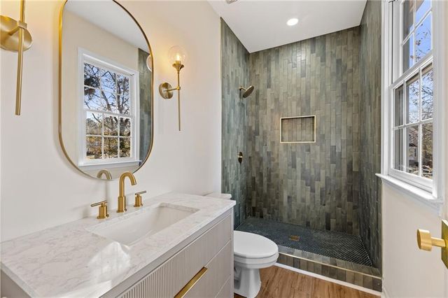 534 Emerald Lake Lane, Sugar Hill, GA 30518