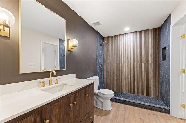 534 Emerald Lake Lane, Sugar Hill, GA 30518