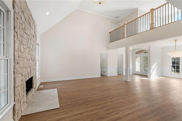 534 Emerald Lake Lane, Sugar Hill, GA 30518