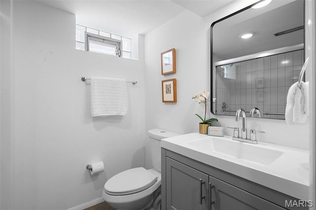 4000 Steffens Avenue, St Louis, MO 63116