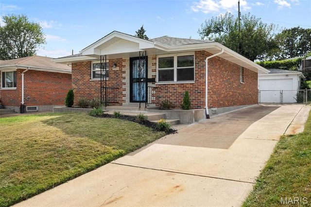 4000 Steffens Avenue, St Louis, MO 63116