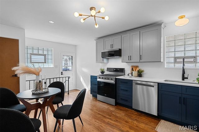 4000 Steffens Avenue, St Louis, MO 63116