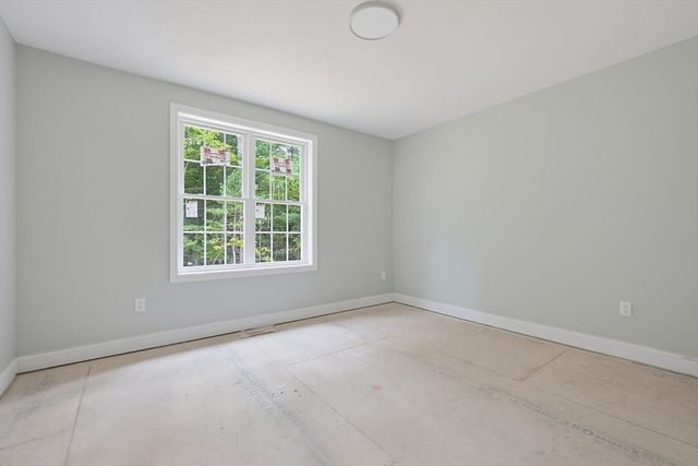 62 Noonan St 62, Mansfield, MA 02048