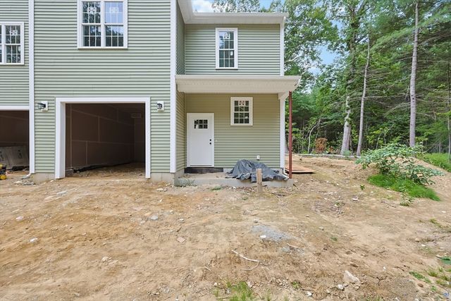 62 Noonan St 62, Mansfield, MA 02048