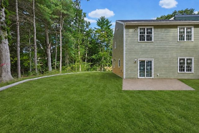 62 Noonan St 62, Mansfield, MA 02048