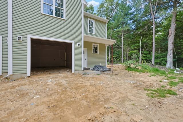62 Noonan St 62, Mansfield, MA 02048