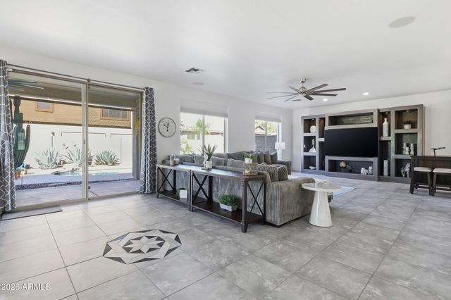 35704 N 31ST Drive, Phoenix, AZ 85086