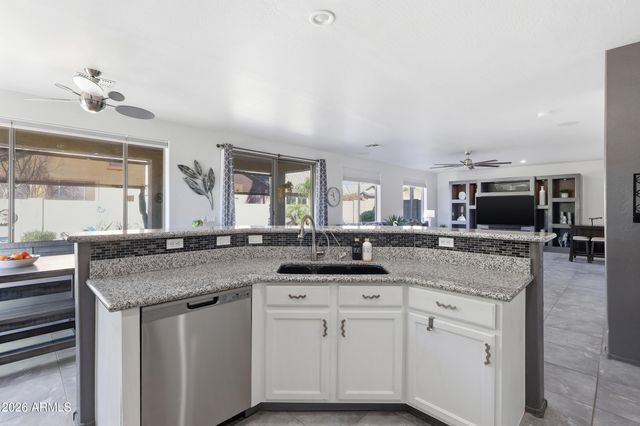 35704 N 31ST Drive, Phoenix, AZ 85086