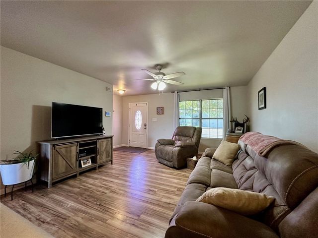 1708 Margaret Lane, Kingsville, TX 78363