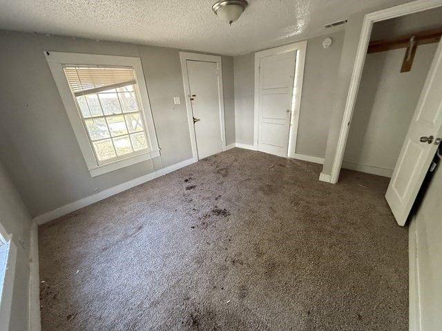 402 W 4th Street 1, Kaufman, TX 75142