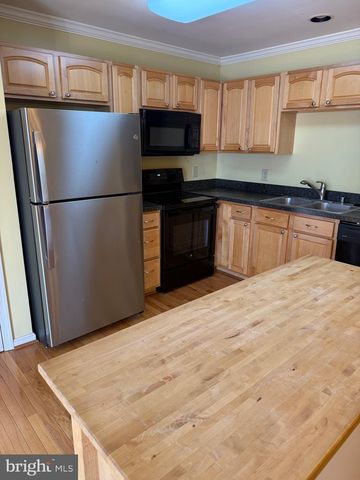 7028 WYTHEVILLE CIR, Fredericksburg, VA 22407