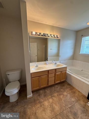 7028 WYTHEVILLE CIR, Fredericksburg, VA 22407