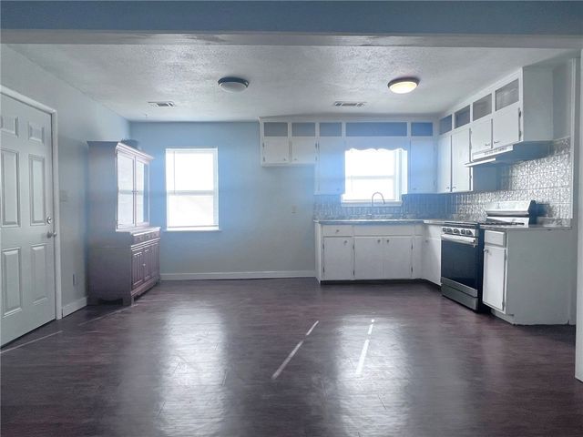 504 Spruce Street, Van Buren, AR 72956