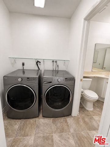 10206 Oklahoma Avenue G, Chatsworth (los Angeles), CA 91311