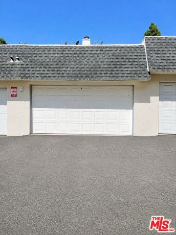 10206 Oklahoma Avenue G, Chatsworth (los Angeles), CA 91311