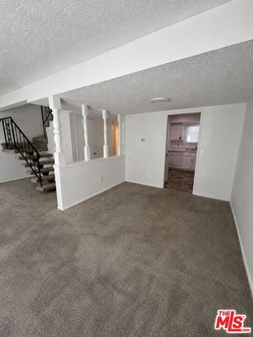 10206 Oklahoma Avenue G, Chatsworth (los Angeles), CA 91311