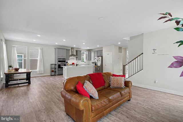 1794 RIVER HERITAGE BLVD, Dumfries, VA 22026