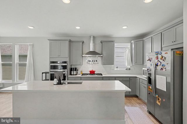 1794 RIVER HERITAGE BLVD, Dumfries, VA 22026