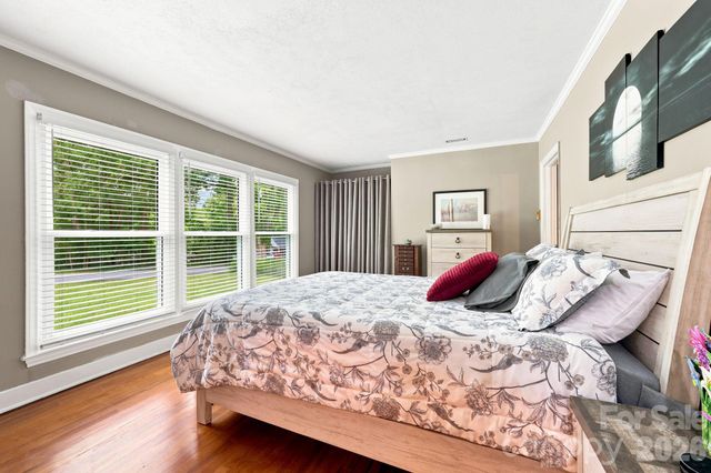 138 Circle Drive, Thomasville, NC 27360