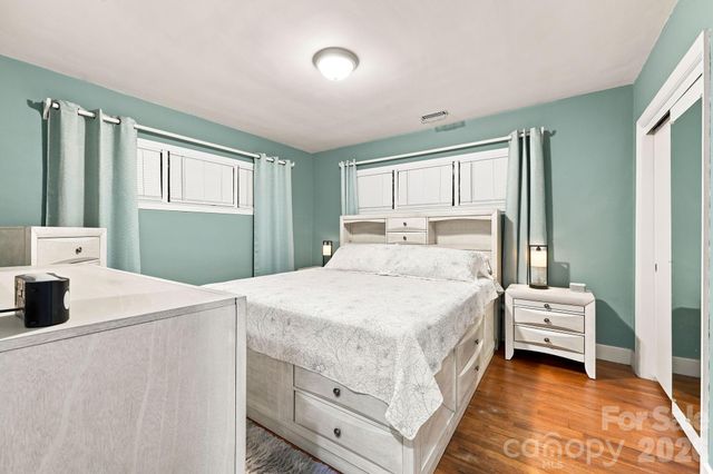 138 Circle Drive, Thomasville, NC 27360