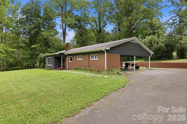 138 Circle Drive, Thomasville, NC 27360