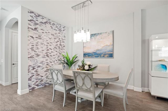 3298 Belon LN, Naples, FL 34114