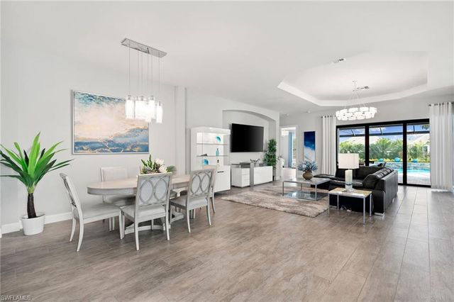 3298 Belon LN, Naples, FL 34114