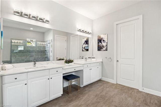 3298 Belon LN, Naples, FL 34114