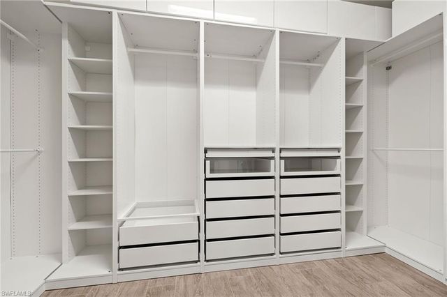 3298 Belon LN, Naples, FL 34114