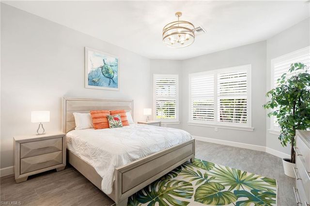 3298 Belon LN, Naples, FL 34114