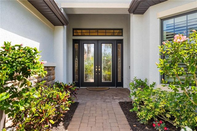 3298 Belon LN, Naples, FL 34114