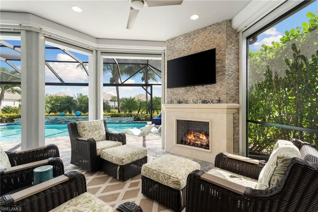 3298 Belon LN, Naples, FL 34114