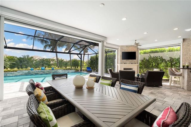 3298 Belon LN, Naples, FL 34114