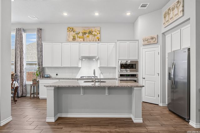 9831 Kremmen, Boerne, TX 78006