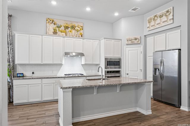 9831 Kremmen, Boerne, TX 78006
