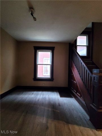 906 Harrison Avenue SW, Canton, OH 44706