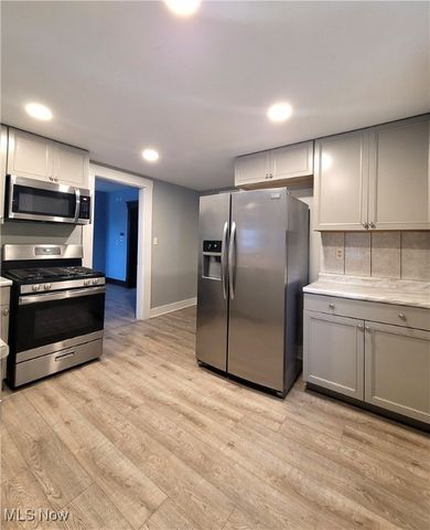 906 Harrison Avenue SW, Canton, OH 44706