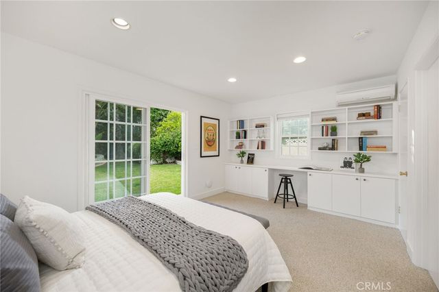 5901 Nita Avenue, Woodland Hills, CA 91367