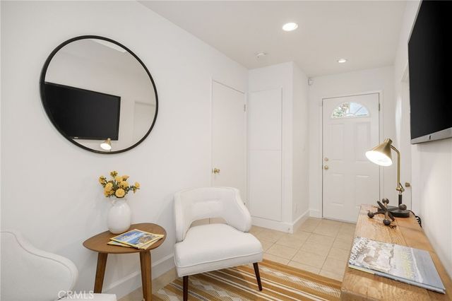 5901 Nita Avenue, Woodland Hills, CA 91367