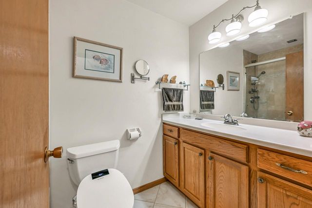 N69W29463 River Front DRIVE, Hartland, WI 53029