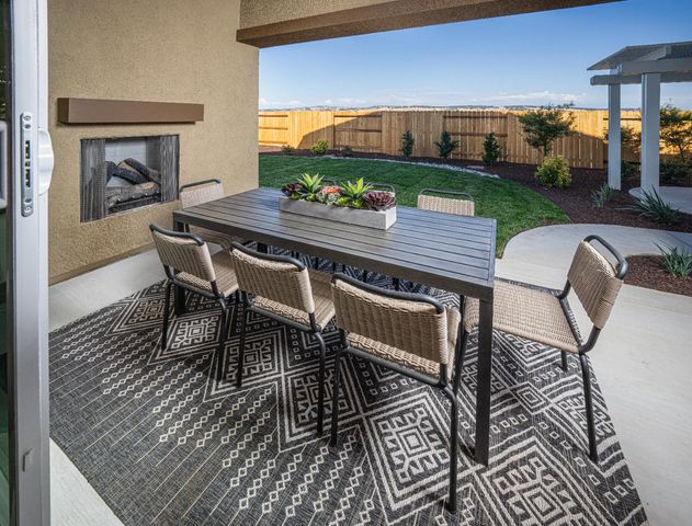 5073 Brooks Cir, Folsom, CA 95630