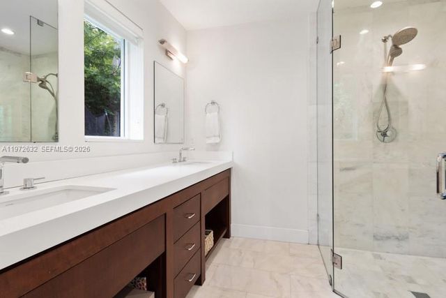 408 Como Ave, Coral Gables, FL 33146