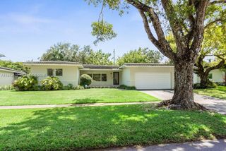 408 Como Ave, Coral Gables, FL 33146